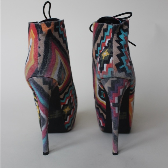 Multi Colored Print Tie Up Ankle Boot Heels - Picture 3 of 9